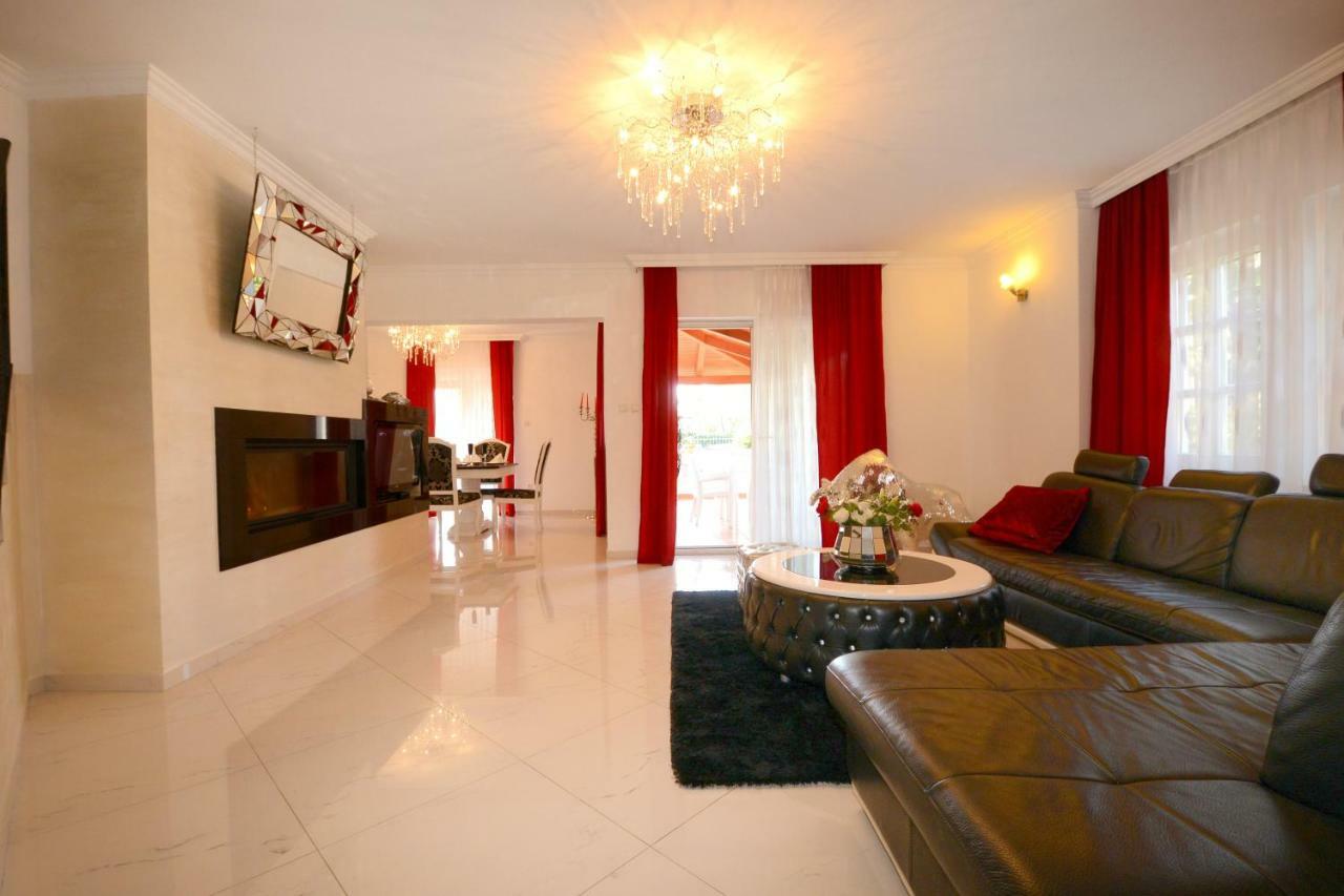 Villa Zare Porec Bagian luar foto