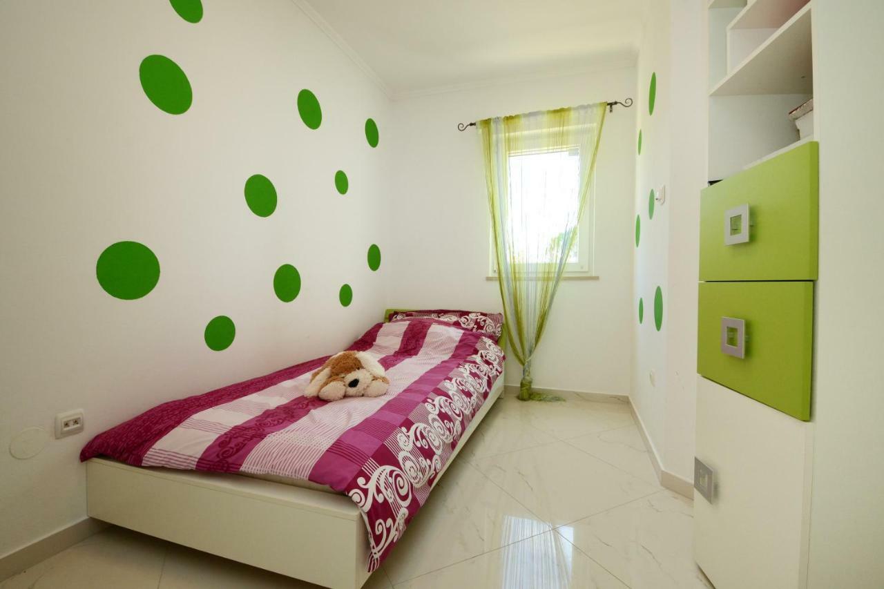 Villa Zare Porec Bagian luar foto