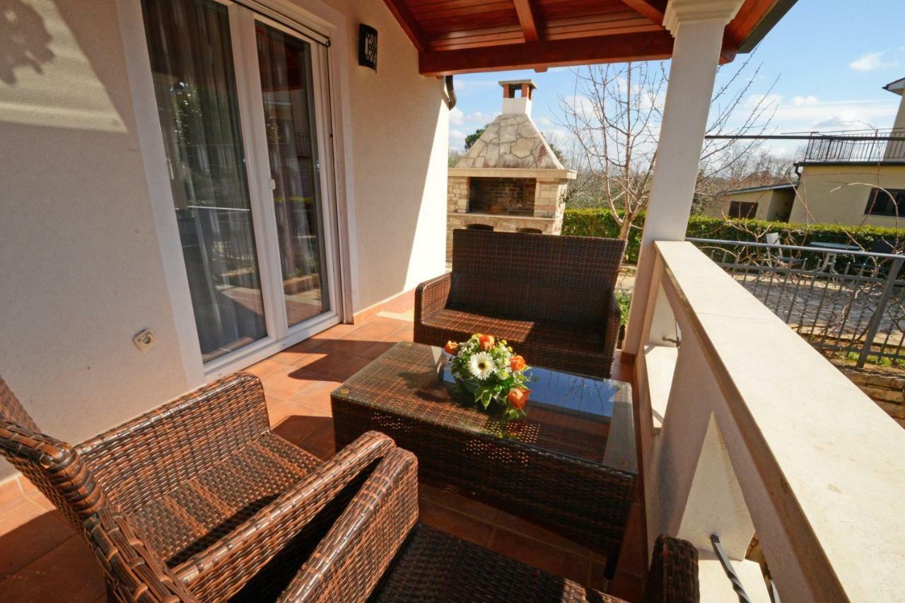 Villa Zare Porec Bagian luar foto