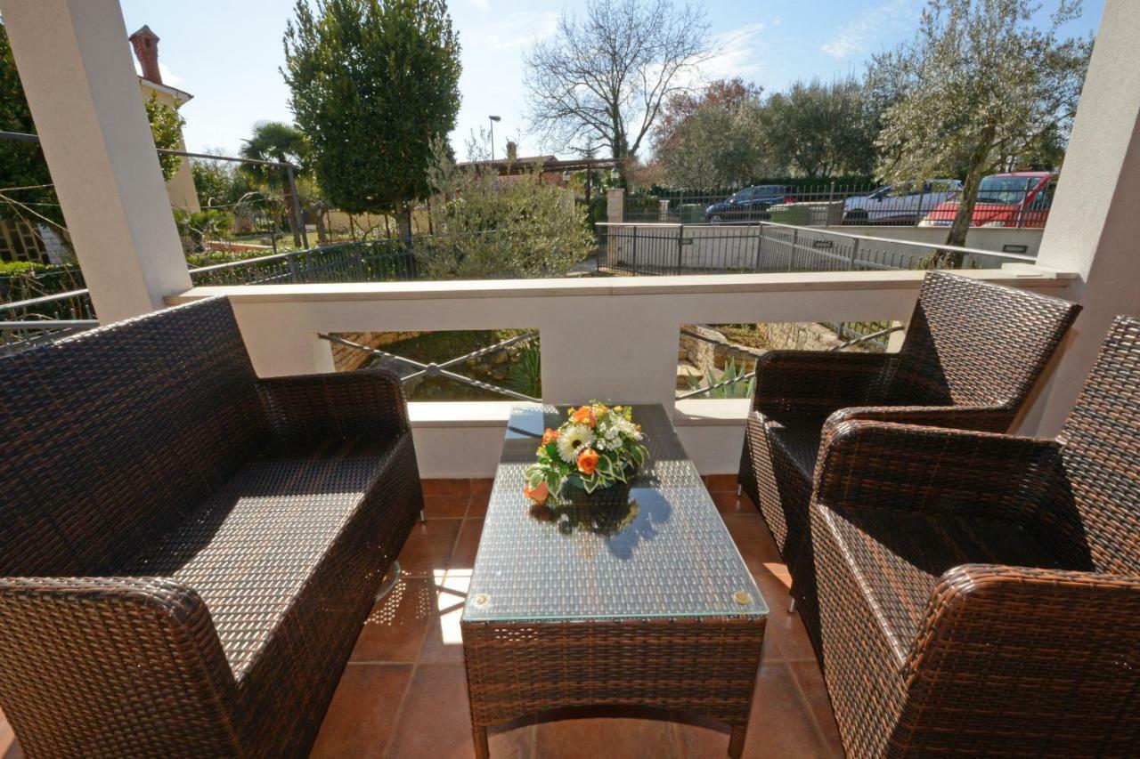 Villa Zare Porec Bagian luar foto