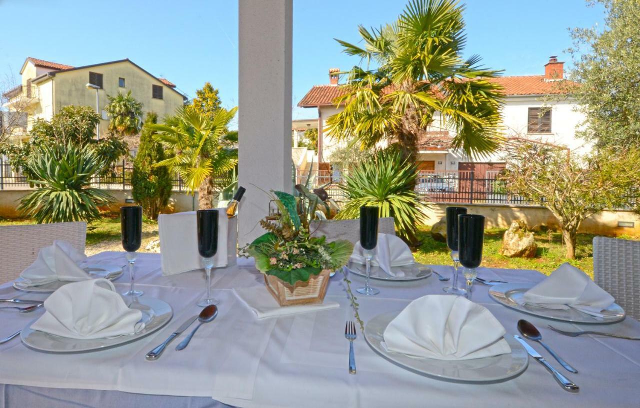 Villa Zare Porec Bagian luar foto
