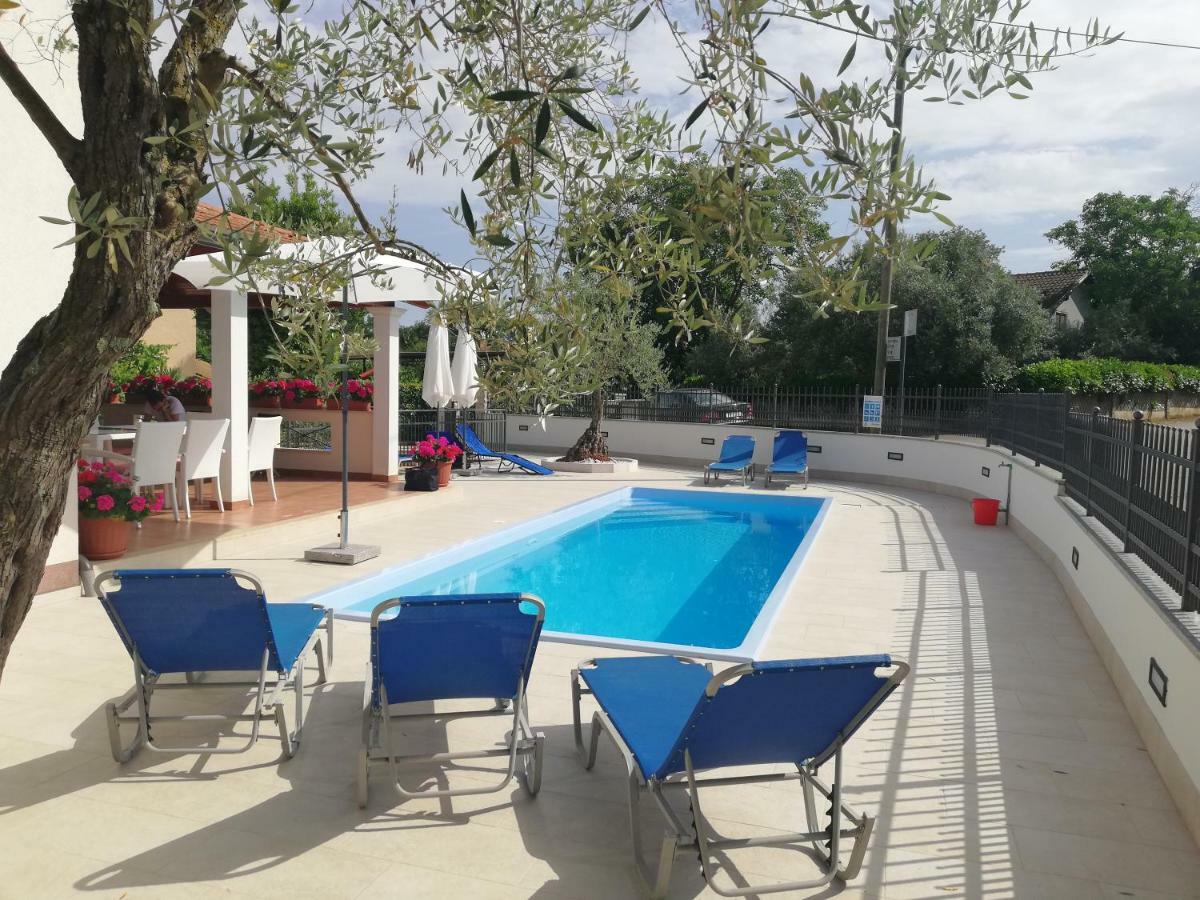 Villa Zare Porec Bagian luar foto