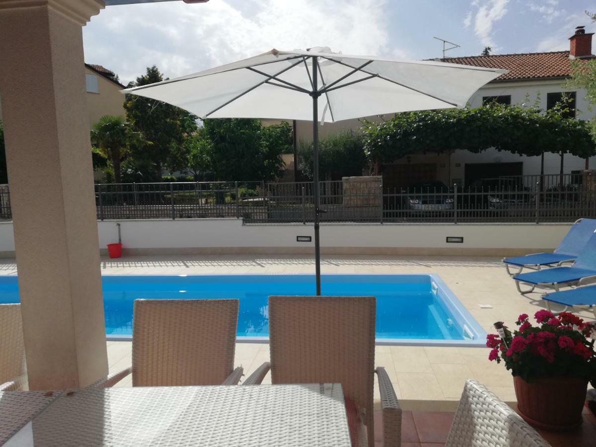 Villa Zare Porec Bagian luar foto